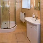 Goscinne Norbu Habitación en casa particular Kudowa-Zdrój