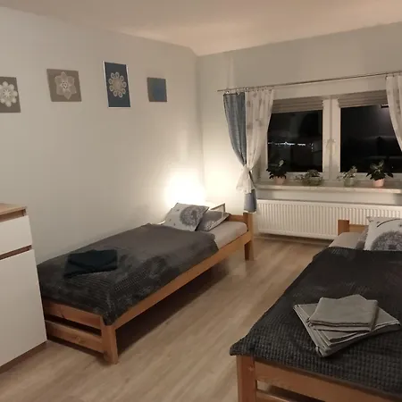 Goscinne Norbu Habitación en casa particular Kudowa-Zdrój